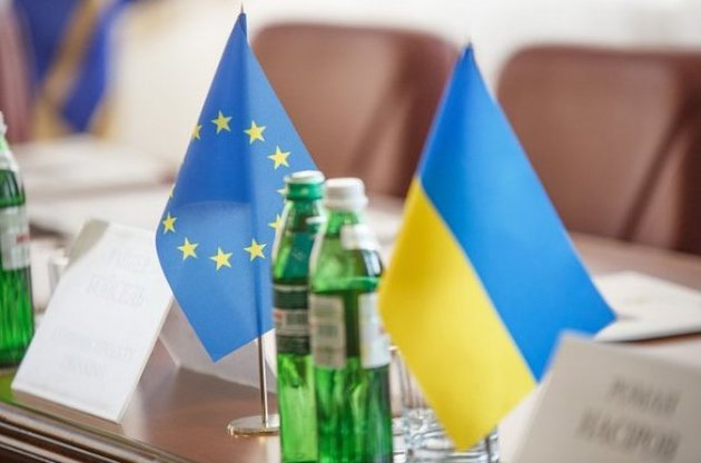 Украине нужно измениться, чтобы ассоциация с ЕС стала выгодной – Bloomberg View