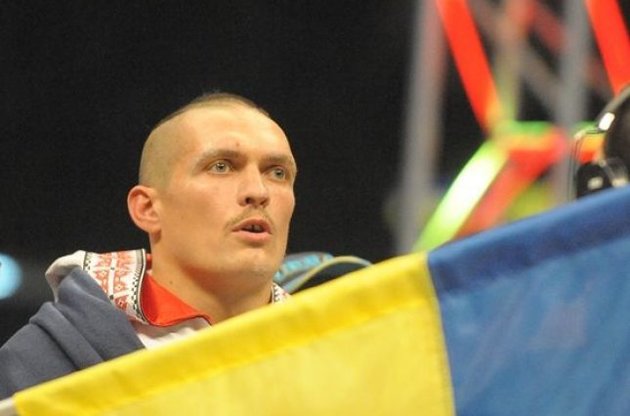 Официально: Усик проведет чемпионский бой против Гловацки в Польше