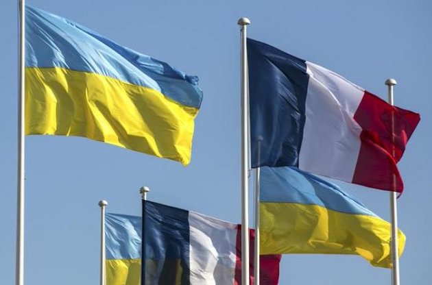 Україна закликала французький уряд до твердості після резолюції Сенату щодо санкцій проти РФ