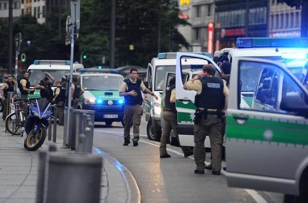 В Германии задержали 16-летнего приятеля мюнхенского стрелка