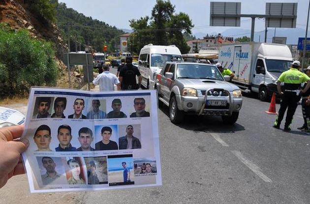 В Турции выдан ордер на арест 42 журналистов - СМИ