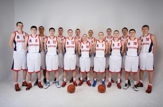 Чемпіонат України з баскетболу поповнили клуби з Харкова та Кременчука