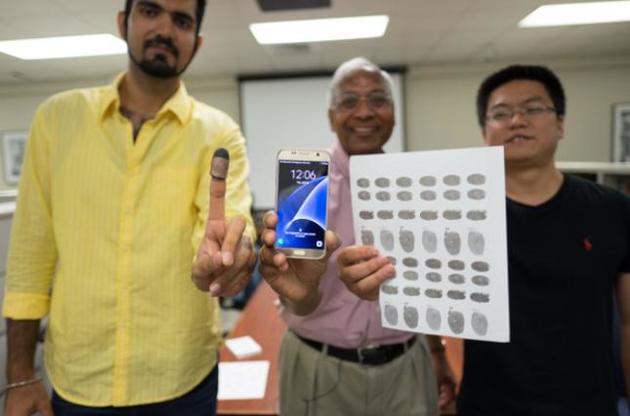 Ученым удалось разблокировать смартфон убитого с помощью "фальшивых" отпечатков пальцев