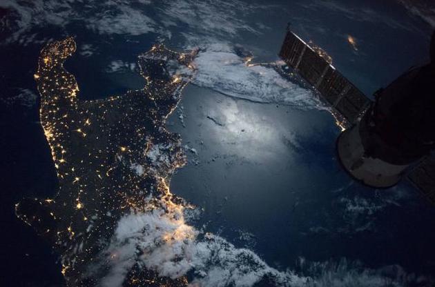 NASA опубликовало снимок ночной Италии из космоса