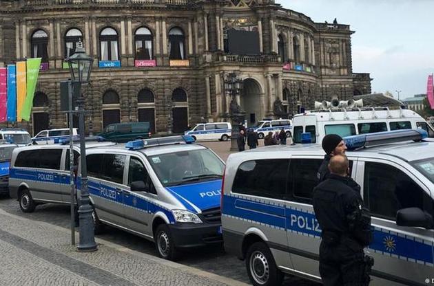 В Дрездене прогремело два взрыва