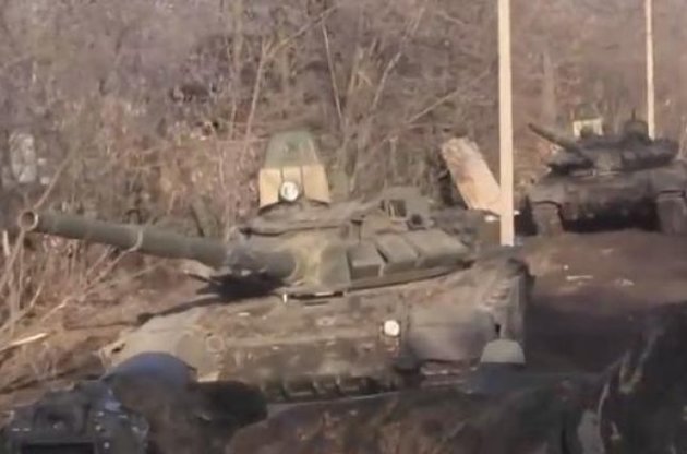 В Донецк боевики переместили пять танков Т-72 - разведка