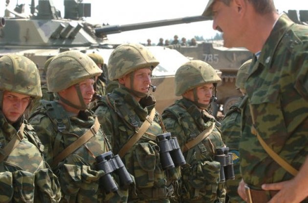 З весни кримчан будуть відправляти на службу в армію в будь-який регіон Росії