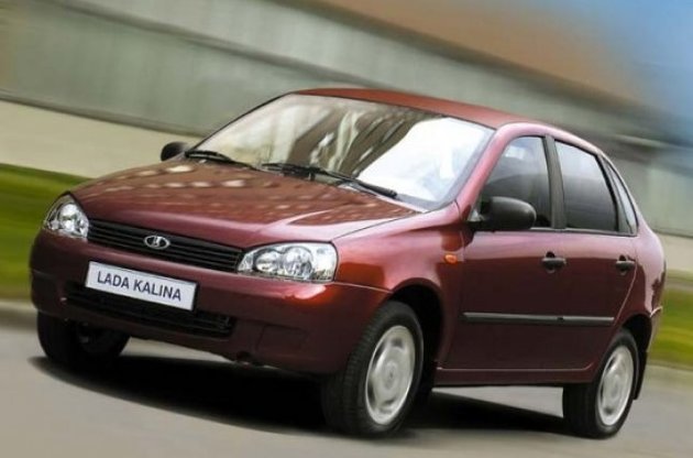 "АвтоВАЗ" припинив імпорт автомобілів в Україну - ЗМІ