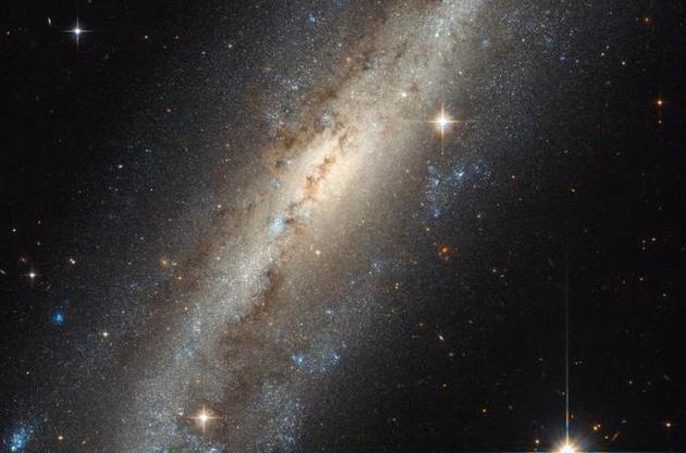 "Хаббл" сделал снимок галактики из созвездия Андромеды