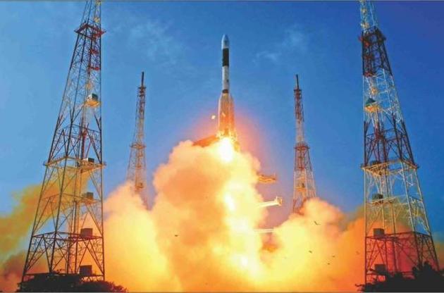 Індія успішно вивела на орбіту 104 супутника за один раз