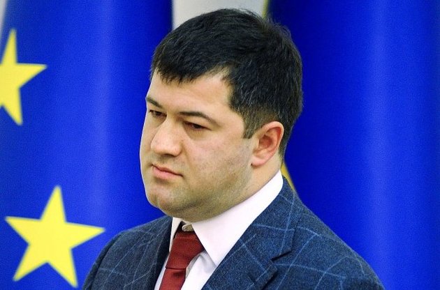 Насиров заявил о сдаче паспортов в миграционную службу