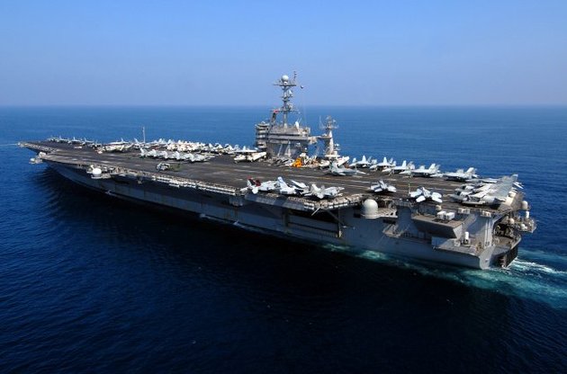 США отправит к берегам Кореи еще два авианосца