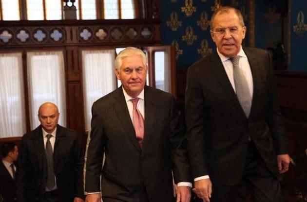 Після зустрічі з Путіним і Лавровим Тіллерсон заявив про низький рівень довіри між США та РФ