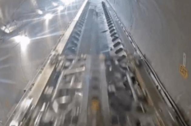 Hyperloop One провела первые испытания в вакууме