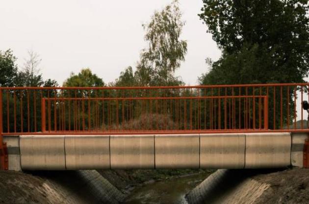 В Нидерландах открыли первый в мире мост, напечатанный на 3D-принтере