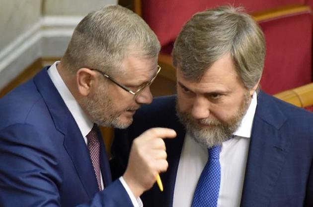 Депутаты "Оппоблока" заблокировали подписание закона об украинском языке
