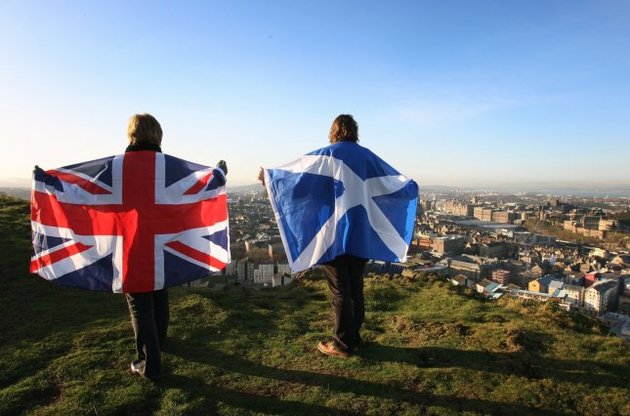 Шотландия вышла на марш за независимость от Британии