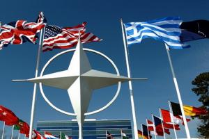 Столтенберг выступает против исключения Турции из НАТО