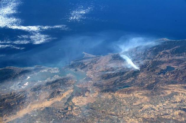 Астронавт NASA опубликовал снимки пожаров в Калифорнии из космоса