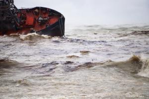 Стало известно бурное прошлое затонувшего в Одессе судна под молдавским флагом