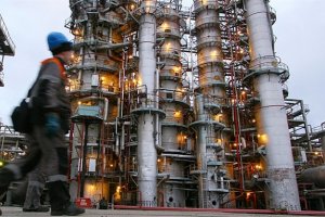 Беларусь договорилась с Россией покупать нефть по рыночным ценам