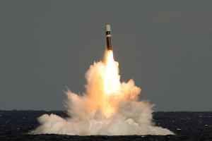 США укомплектовали подводные лодки ядерными боеголовками — СМИ