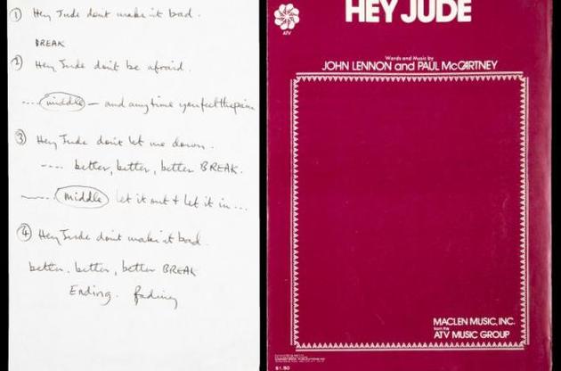 Рукописный текст песни The Beatles продали на аукционе за 910 тысяч долларов