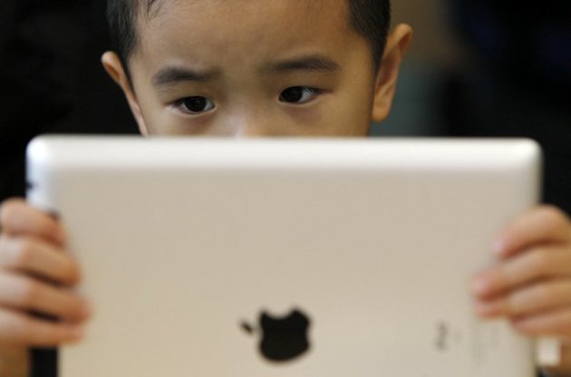 Китай планує створити конкурентів Apple і Samsung