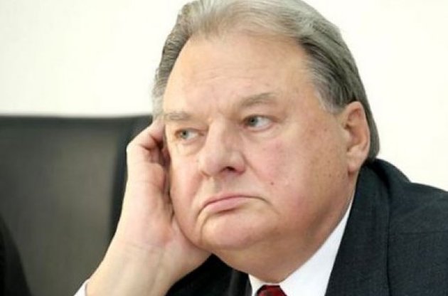 Скончался бывший глава МИД Геннадий Удовенко