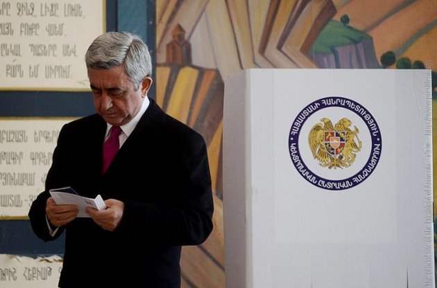 Президент Вірменії Серж Саргсян переобраний на другий термін