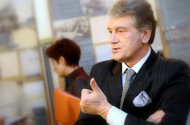 Политсовет "Нашей Украины" в день рождения Ющенко исключил из партии раскольников