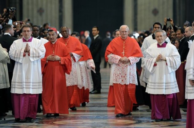 Під час виборів нового Папи в Сикстинській капелі будуть глушити зв'язок