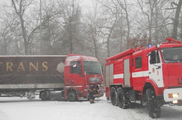 Янукович издал указ о борьбе со снегопадом