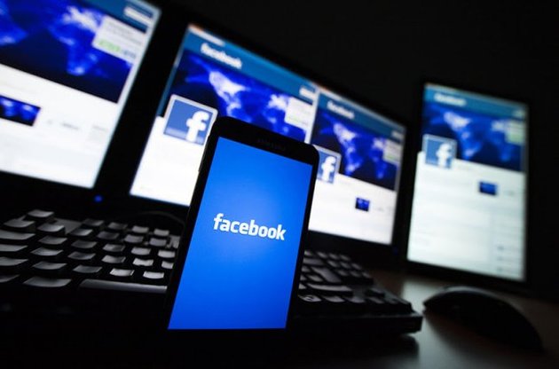 Facebook начал тестировать систему платных сообщений