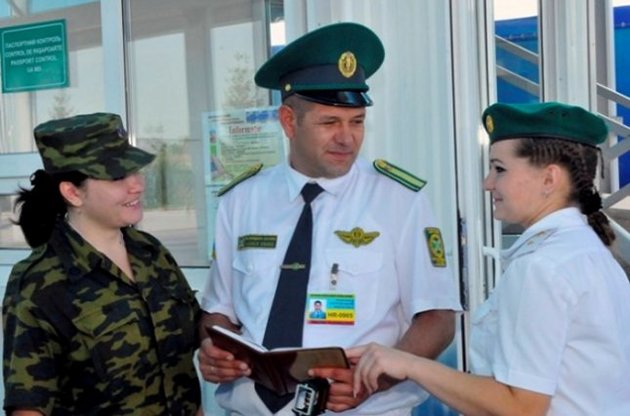 Установлен лимит иммиграции: в 2013-м Украина может принять 6 тысяч иностранцев