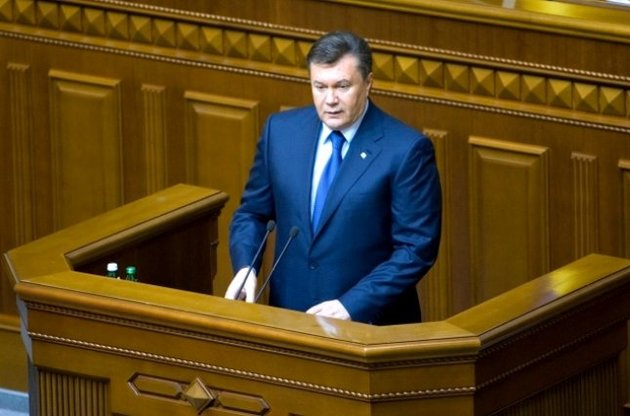 Янукович планирует в мае обратиться к украинцам