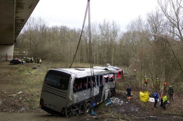 Все пассажиры попавшего в ДТП в Бельгии автобуса - россияне, названы имена погибших