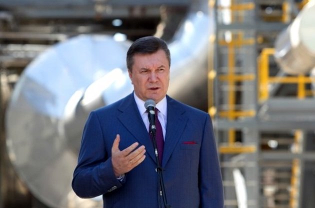 Янукович потребовал эффективного энергопотребления и перехода ЖКХ на альтернативные виды топлива