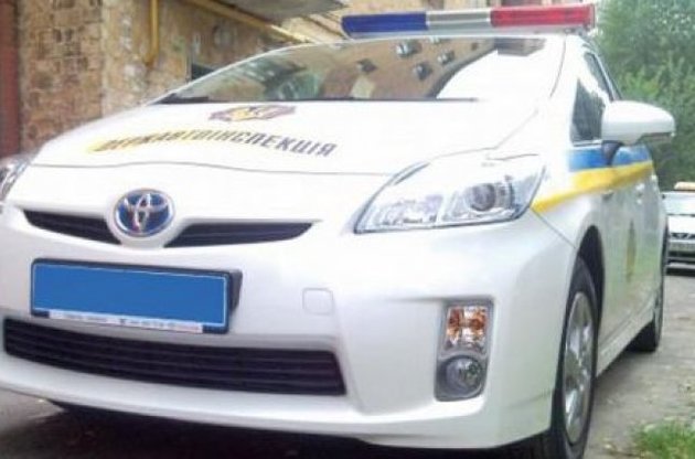 Япония поставила для МВД Украины первые 84 гибридные Toyota Prius за "киотские" средства