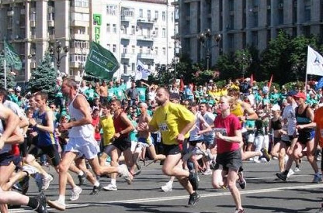 В воскресенье центр Киева перекроют из-за марафона