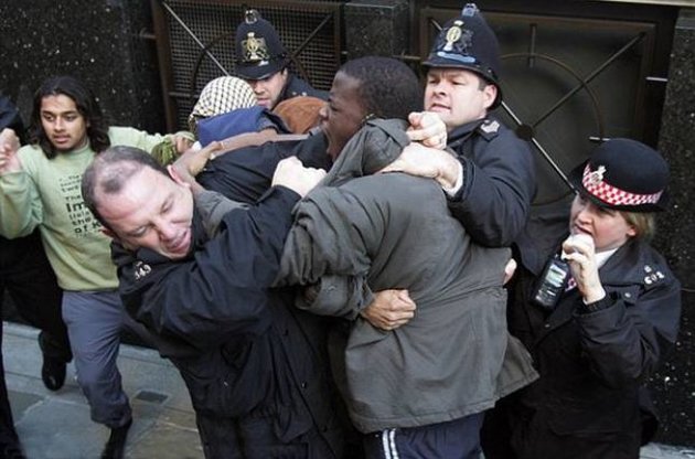 Убийство в Лондоне спровоцировало нападения на мусульман по всей Британии