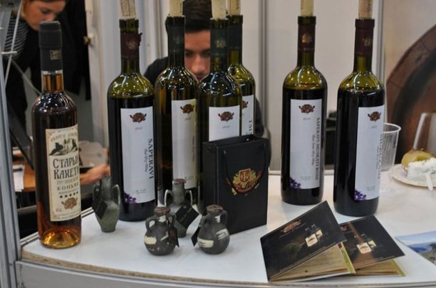 Россия сняла 7-летний запрет на импорт коньяка и вина из Грузии