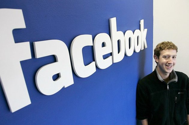 FEMEN попросили Цукерберга разблокировать их страницу в Facebook