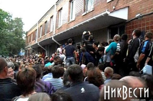 Начальник МВД в Николаевской области отстранен от должности после беспорядков во Врадиевке