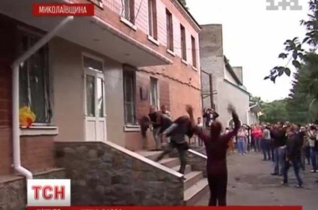 МВД опровергло задержание участников штурма райотдела во Врадиевке