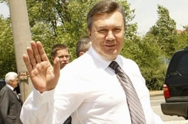 Янукович уехал в отпуск в Крым
