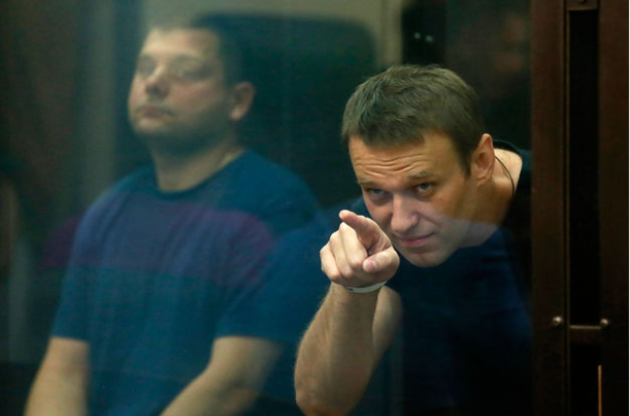Для помилования Навальный должен признать свою вину, - пресс-секретарь Путина