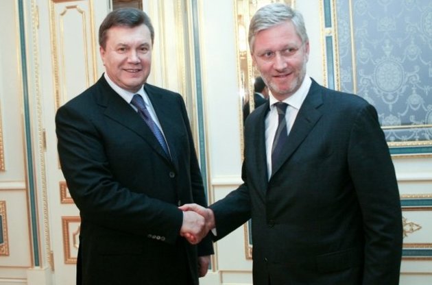 Янукович поздравил короля бельгийцев Филиппа со вступлением на престол