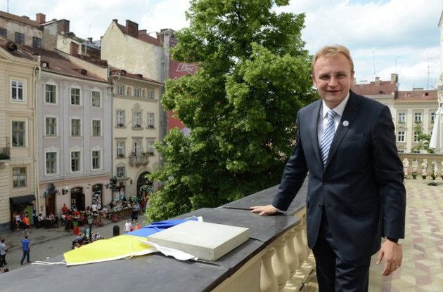 Нападавший на мэра Львова может сесть на пять лет