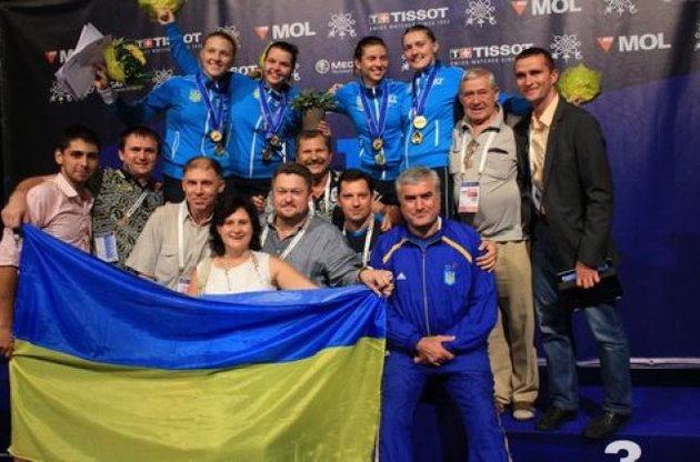 Украинские саблистки выиграли у России в финале чемпионата мира